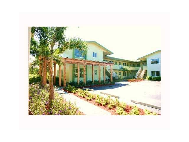 578 NE 20th Street #14 Riverview  - #14
